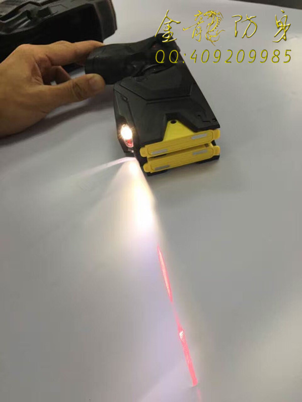 電擊槍哪種好？金融經(jīng)濟是東方迅猛發(fā)展的重大緣由，也只因金融經(jīng)濟的實行，大部分買家或許有更多的的選對。在交易地方上，光是女性防衛(wèi)用具這類領(lǐng)域就留有著良多的壟斷。大家就能在交易地方上看見良多生產(chǎn)廠商都是在直銷這種東西。便是只因市情上現(xiàn)存良多的同一種物品在買賣，就良多就要的人多半會問：女性防衛(wèi)器哪種好。雖然，同行業(yè)內(nèi)肯定是具備很幾家制造商或許有一點自我的長處，只需知道：電擊槍哪種好，多半會講出特指的制造商。